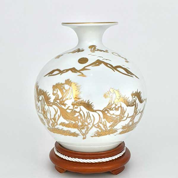 binh-hut-loc-ma-dao-thanh-cong-mau-trang-25cm-3