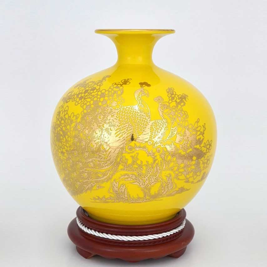 binh-hut-loc-mau-vang-ve-cong-dao-cao-25cm-1