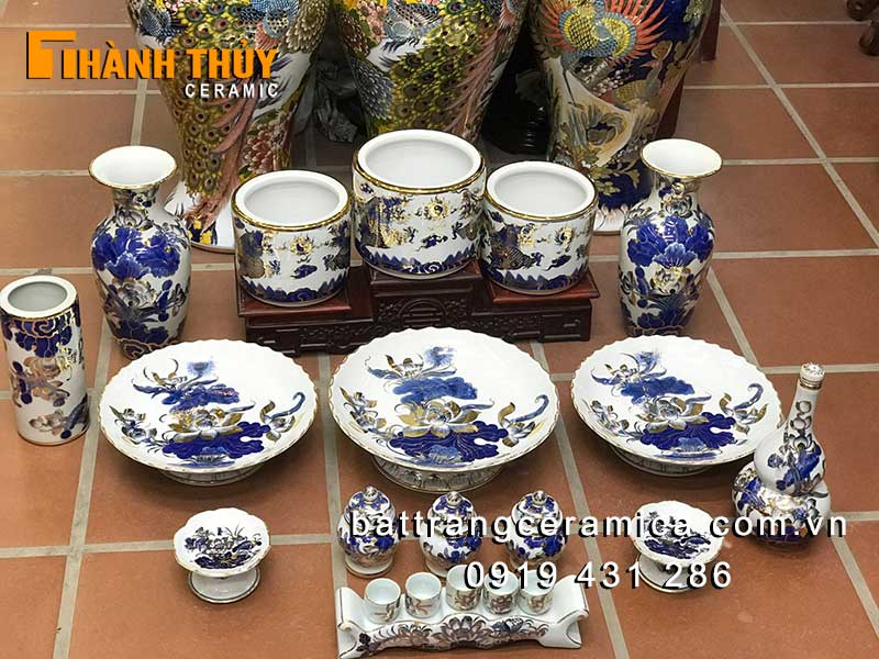 Bộ đồ thờ gốm sứ vẽ vàng 24k - Hưng Thịnh 02