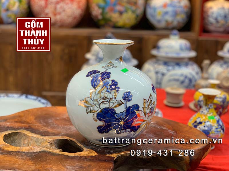 Bình hút lộc hoa sen vẽ vàng kim cao 25cm