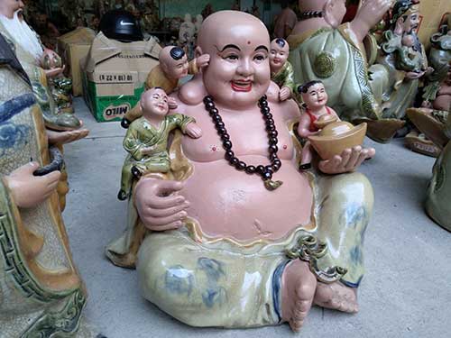 tuong-di-lac-bang-gom-su-bat-trang-cao-50cm