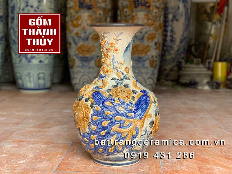 Bình dáng củ tỏi chim Công hoa Mai cao 55cm