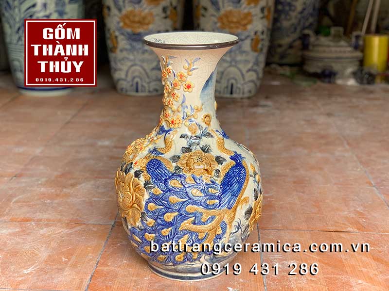 Bình dáng củ tỏi chim Công hoa Mai cao 55cm