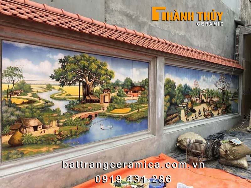 Tranh gốm sứ ốp tường bát tràng vẽ chợ quê