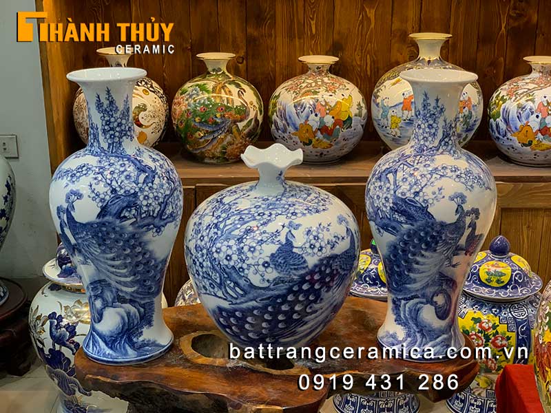 BÌNH HÚT TÀI LỘC BẰNG GỖ TỰ NHIÊN THỂ HIỆN VẺ ĐẸP MỘC MẠC VÀ SANG TRỌNG