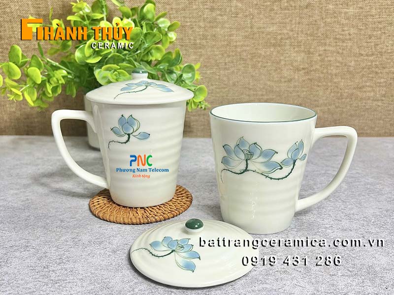 Quà tặng doanh nghiệp cốc hoa sen in logo