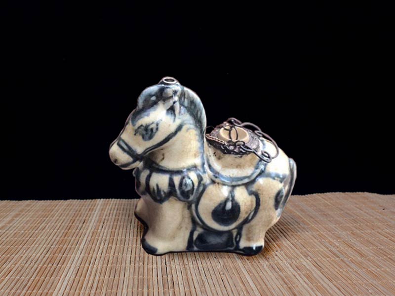 dieu-bat-mini-hinh-con-ngua-2